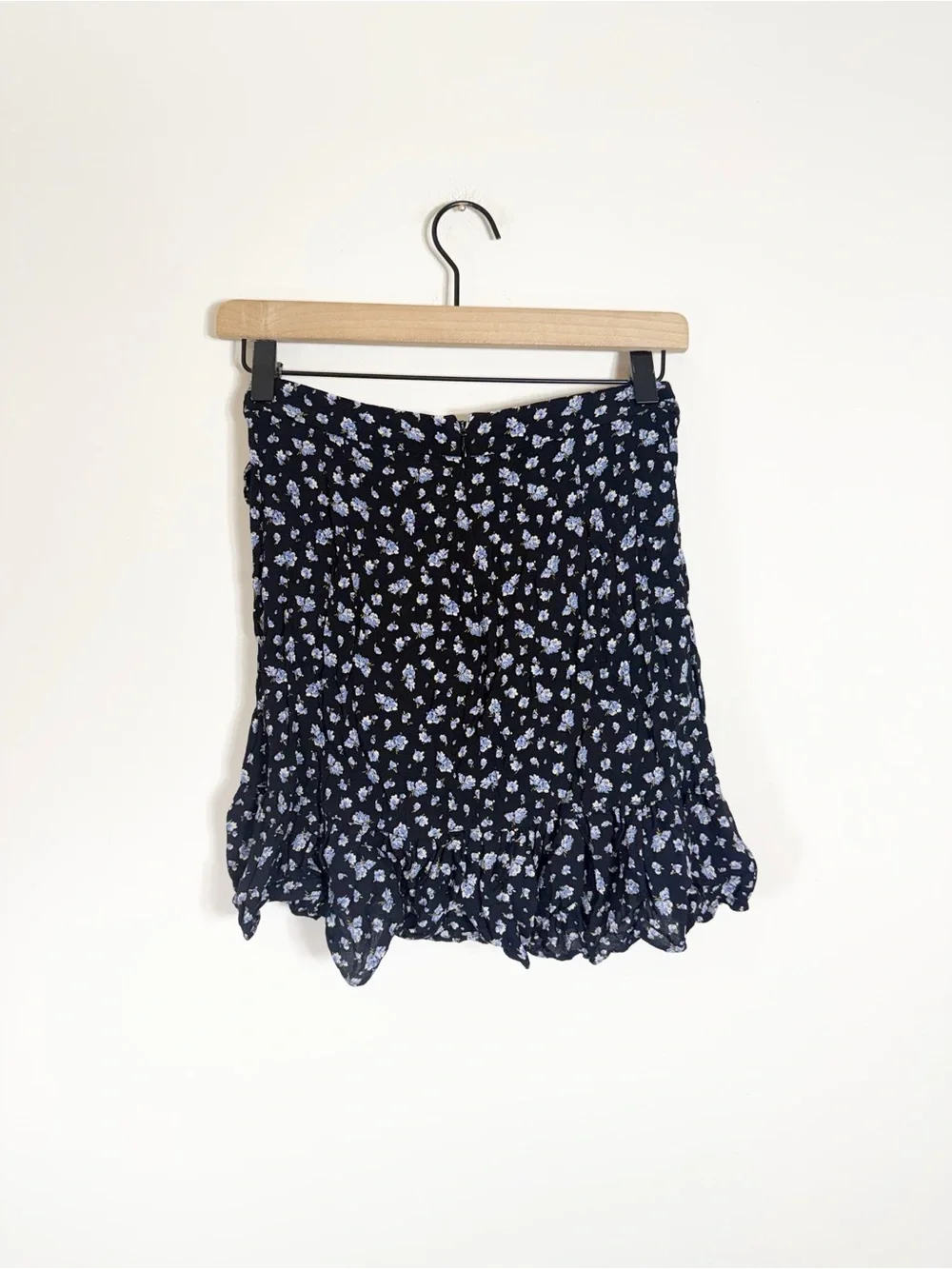 Madewell Rufflewrap Mini Skirt Baby’s Breath Floral Black Blue Size 00